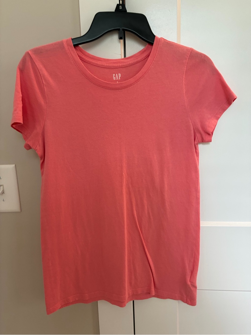 GAP Coral Pink Short Sleeve Crewneck Tee